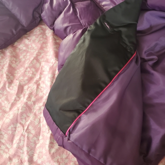 Jacket - Picture 16 of 16